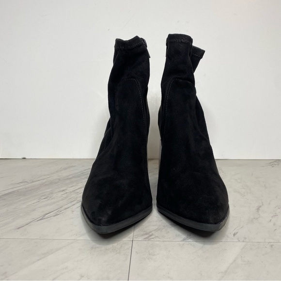 Steve Madden Touchdown Black Faux Suede Bootie 10M - Picture 2 of 13